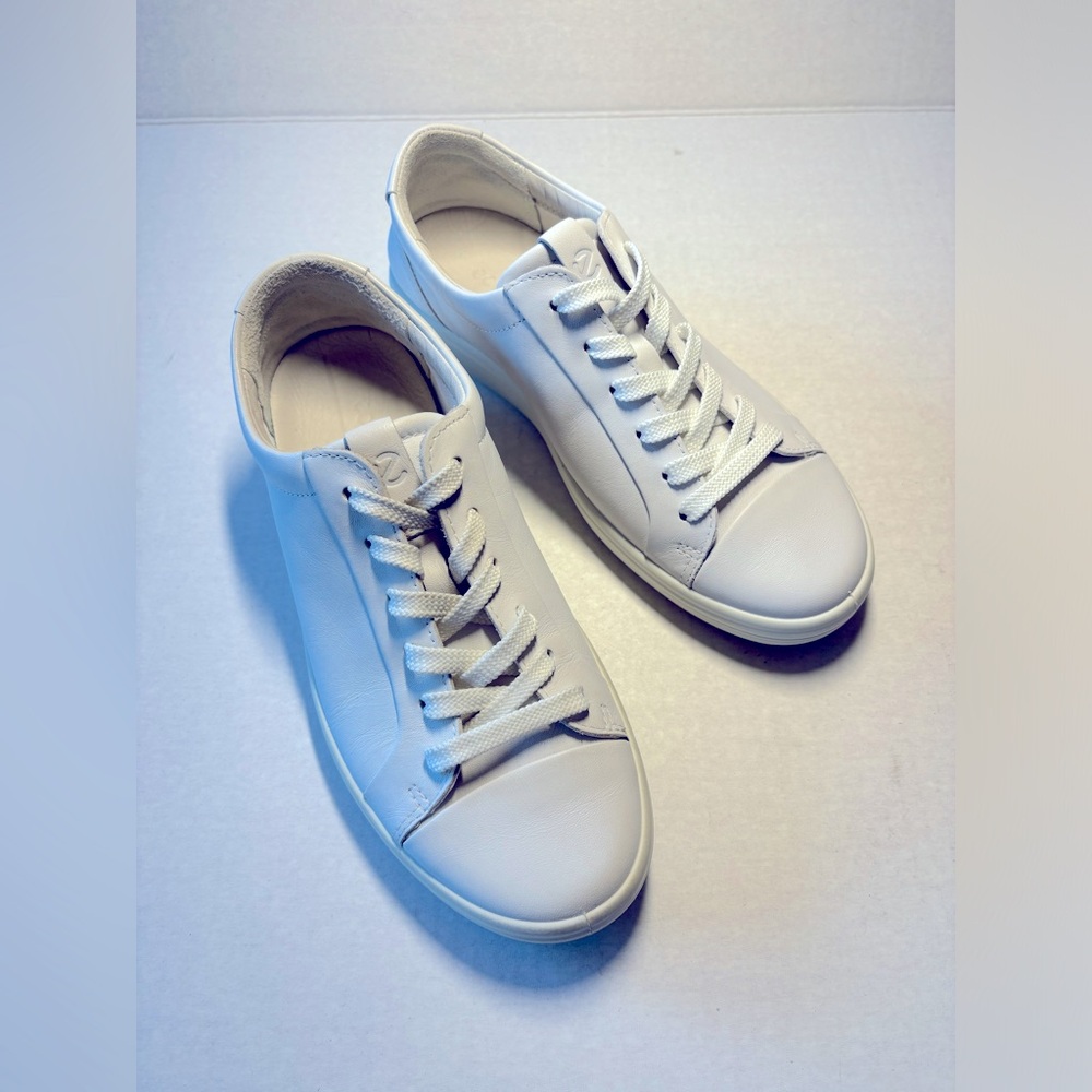 ECCO Soft 7